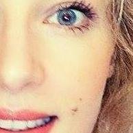 alicjamail's profile picture. Observing people