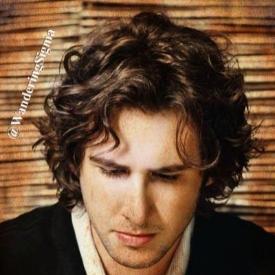 Deemed to be an outcast by my own kind. And also worshiped as a god by others. But I just want to be human. The Doctor's twin brother. [Single/OC/DWRP/No+18]
