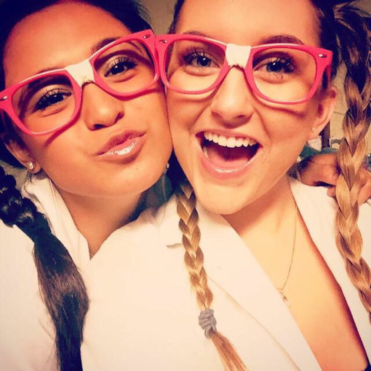 ChelOhEl's profile picture. VWA '14 | UR '18