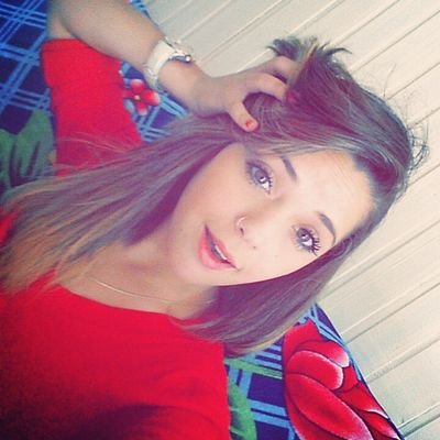 Esqueça os piores momentos da sua vida e faça os melhores se tornarem inesquecíveis.