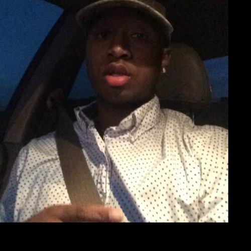 CupidInk's profile picture. Romans 8:31 is what I live by
Brother of #AKPsi
IG: ReshodJ
♊