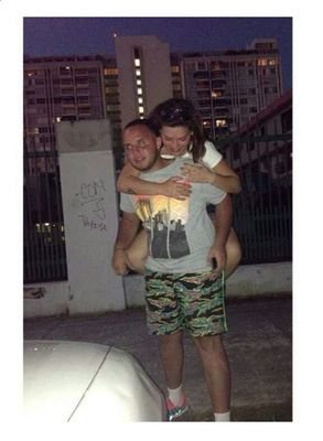 rmontanez15's profile picture. 