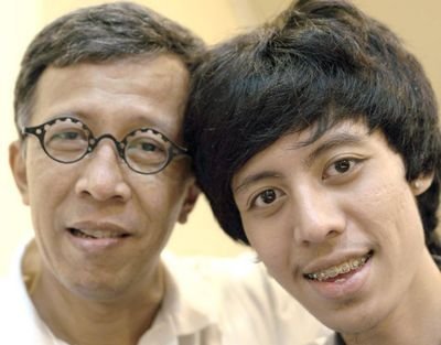 Aryono Huboyo Djati 
a proudly father of Asyar Renaton Djati (1994-2014).