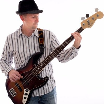 Elvis Lover. I am a runner and love Hockey. Believe in Green Energy. Believer in Fate and Karma and love playing my Fender Bass
