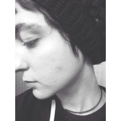 Singer/songwriter http://t.co/nHMZwc7lf5 Also play in the band Broken Fences
