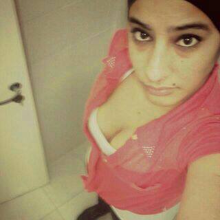 clarii_10's profile picture. simple   ♥