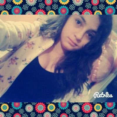 me guata 1D, 5SOS  soy sociable no critico a los demas por nada y me gusta tener amigos