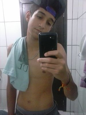 Face: Lucas Carvalho