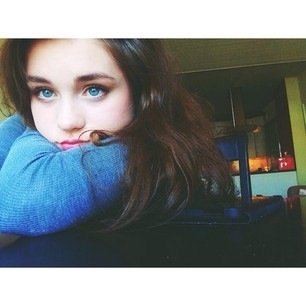 || The Walking Dead || RP || OC || 17 || If you want to RP, just ask || Im a girl with a secret || Single || Not the actual Grace Victoria Cox ||