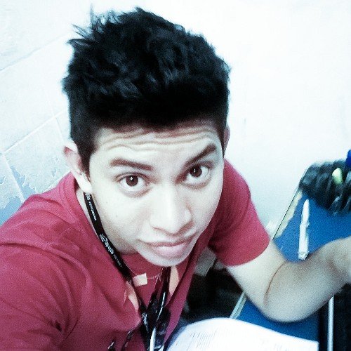 _coisabranca's profile picture. Achei qualidades em mim. Lá no fundo, bem lá no fundo.Aonde poucos tem paciência de chegar, ou enxergar.