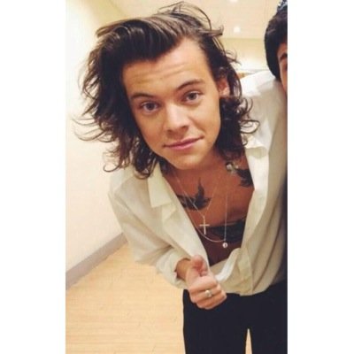 Hi:) Follow @iCuddlyStyles ifb there♡
