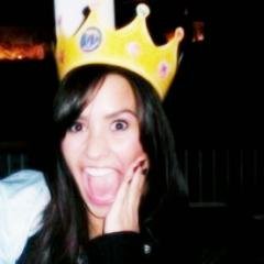 You'll be comin' home with me tonight
We'll be burnin' up like neon lights.