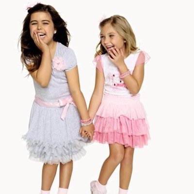Hello! Thank you so much for stopping by! This is a fan account for the two adorable little British Girls @princesssgb and @princessrgm !