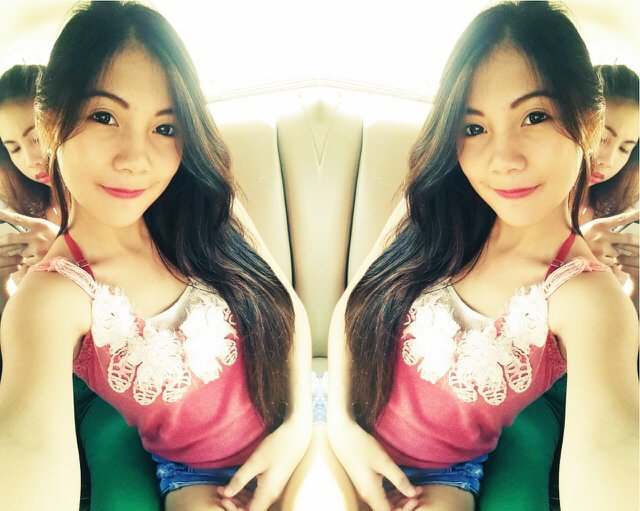 ThasyaLegi's profile picture. 