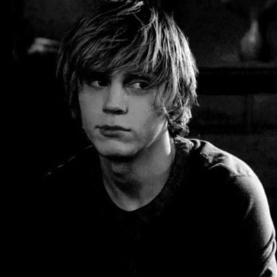 i like boys and bands and boys in bands
