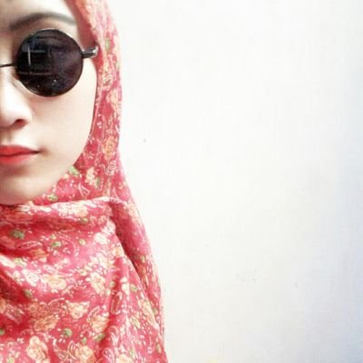 faradibanjani's profile picture. 