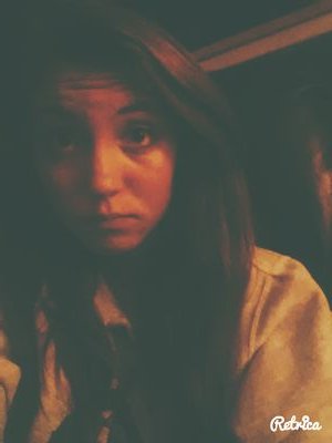 || Volleyball || Books || Netflix || Pretty in pink, dangerous in camo ☆♥
