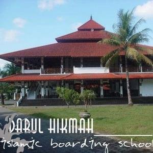tweet berupa semua Foto tentang Darul Hikmah Islamic Boarding School !! || semua twit yag ada hubungannya sama DH bisa di mention kan ke sini :D