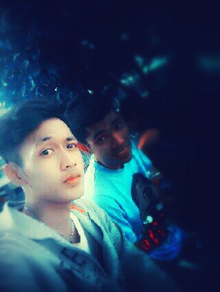 BeeFebryan's profile picture. Iqsan Hasrul Febryan•Aqurius♒⌣Purple⌣SingerBathroom⌣I dont know what to say thanks be to Allah S•W•T's who guided me to this day