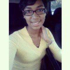 Savanna I Kik:Sassy_N_Smart I Crowned Queen ♥ I Senior I Class of 2016 I ✌