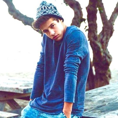 36 followers and none of them are @camerondallas
