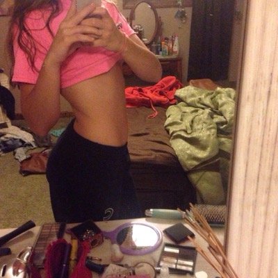 healthynfit_'s profile picture. 16 loking for a healthy fit life. cross country and javelin. Avi is always me #foodie #run #lift #eat #sleep