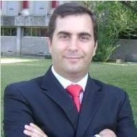 Consejero IIMCh y Director Cámara Sudafricana de Comercio. Economía Minerales y Desarrollo Sustentable MBA MPA ENA Senghor Francia. Gerente y Director Empresas.