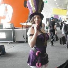 QueenCasbug's profile picture. 