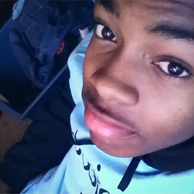 Kik-2WavyJay
FMOI@paid_justin
So Follow me I follow back