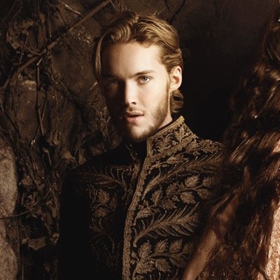 I am a new King trying to fill the shoes of a man those people feared. I don't need their fear, but I need their respect. {RP|18+|Literate}