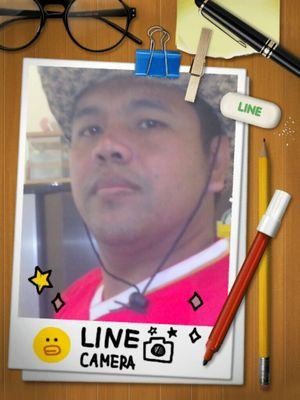 charatsin's profile picture. 