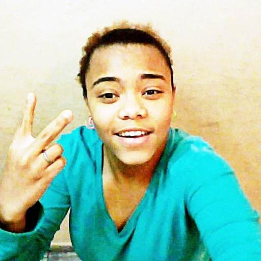 isso é tudo.ingridfernandatimao@hotmail.com -_- Como: Omeu elular e eo da minha casa e :) lnstagram : São Paulo ☯ ‏....... Paulo Paula 3