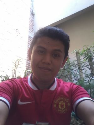 bagaimanapun dirimu aku tetap mencintaimu