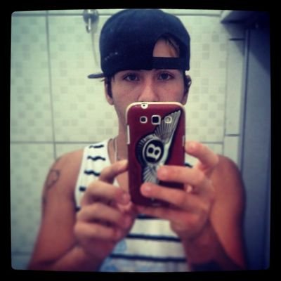 KeyUaneVEVO's profile picture. la tierra es mas grande y la piso too'los dias cabrrrr