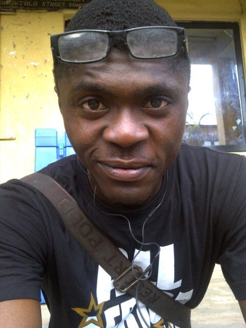 Average height and body size...dark...wanna meet u!!! Rep #Epe #Southmead #LSMCB #YCT.#UNILAG #ISLAM