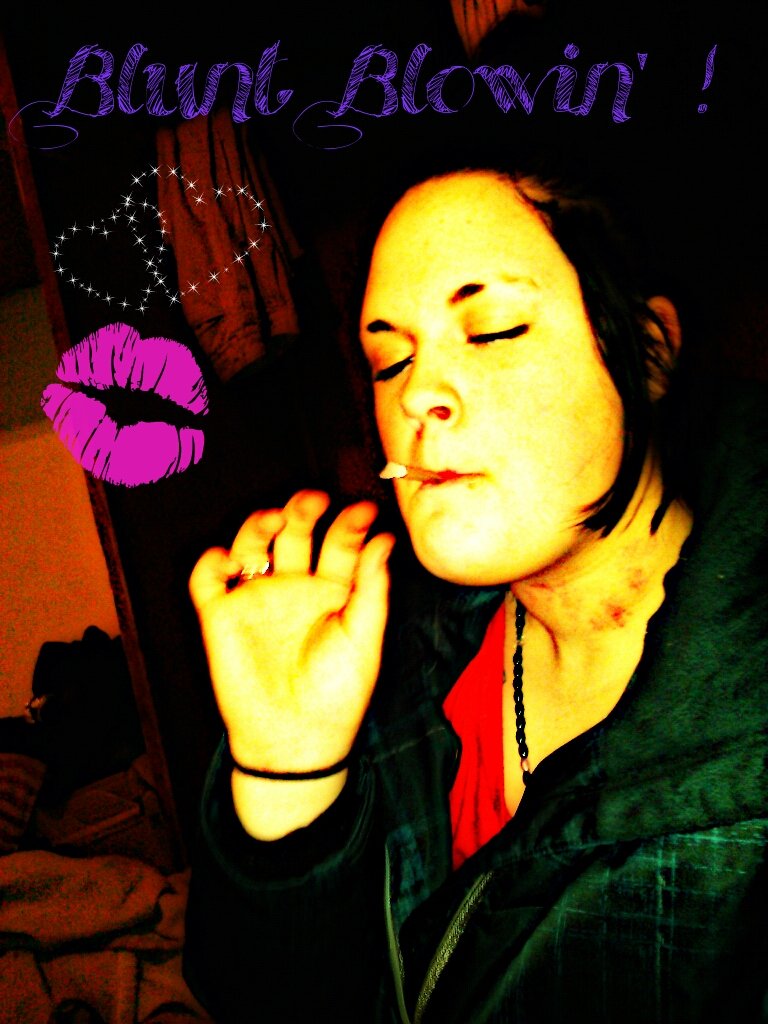 Sabrina Ferdelman - FB add me. #Stoner, #Single, #Rapper, #Dancer, #Singer, #PartyGirl, #Highschooler, #Outgoing, #Funny, #Chill, #TeamFollowBack . Follow me (;