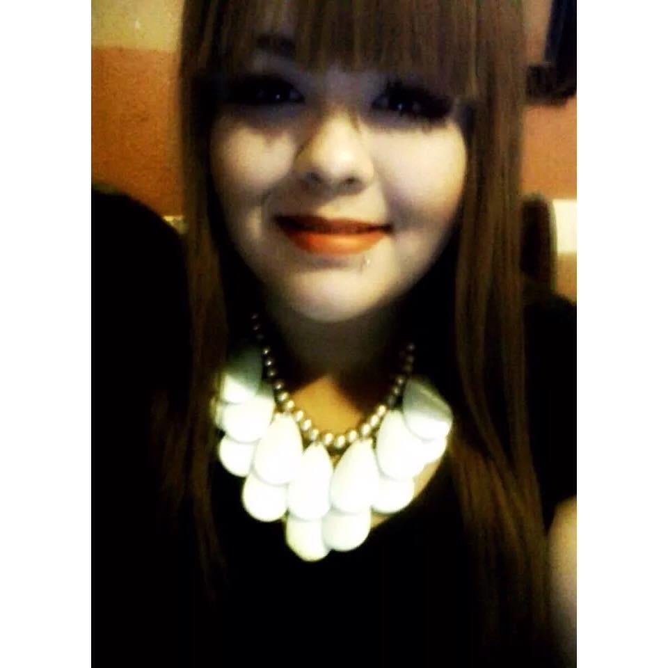 denissefloress1's profile picture. 