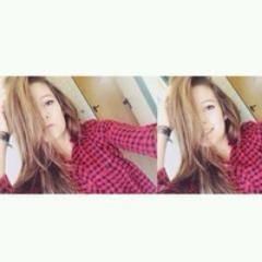 Instagram: itsemilyskye || Single || 14 || Love music and basketball