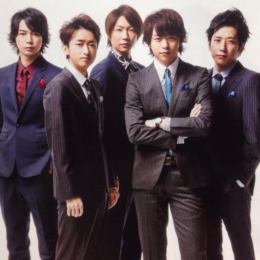 嵐の画像や豆知識をどんどんつぶやきます！ファンの方は一緒に盛り上げてください＾￥＾フォロー、RT大歓迎です！！