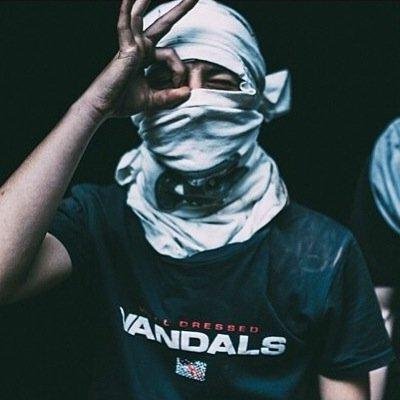 Tom | Grover OG | CoD | Pro Player & Small time Trickshotter!