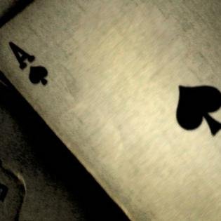 QU_Tablegame's profile picture. テーブルゲーム好きな九州大学生同士で、様々なゲームをプレイし、交流を深める目的を持ったコミュニテイです。 ドミニオン、カタン、トランプゲーム、TRPGなどをしてみませんか？ 中の人はこちら→@June3141 質問・意見等ありましたらお気軽にお願いいたします。