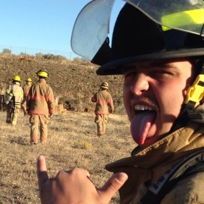 FFACAREY's profile picture. Im not crying... From my eyes...