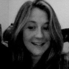 Hi, I am a choccy lovin Leo who enjoys Books and Music. 
:)