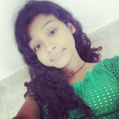 #Karen Maiia   
Rio de Janeiro
Estudante 
1.2 anos 
Diz Pra mim oque eu já sei