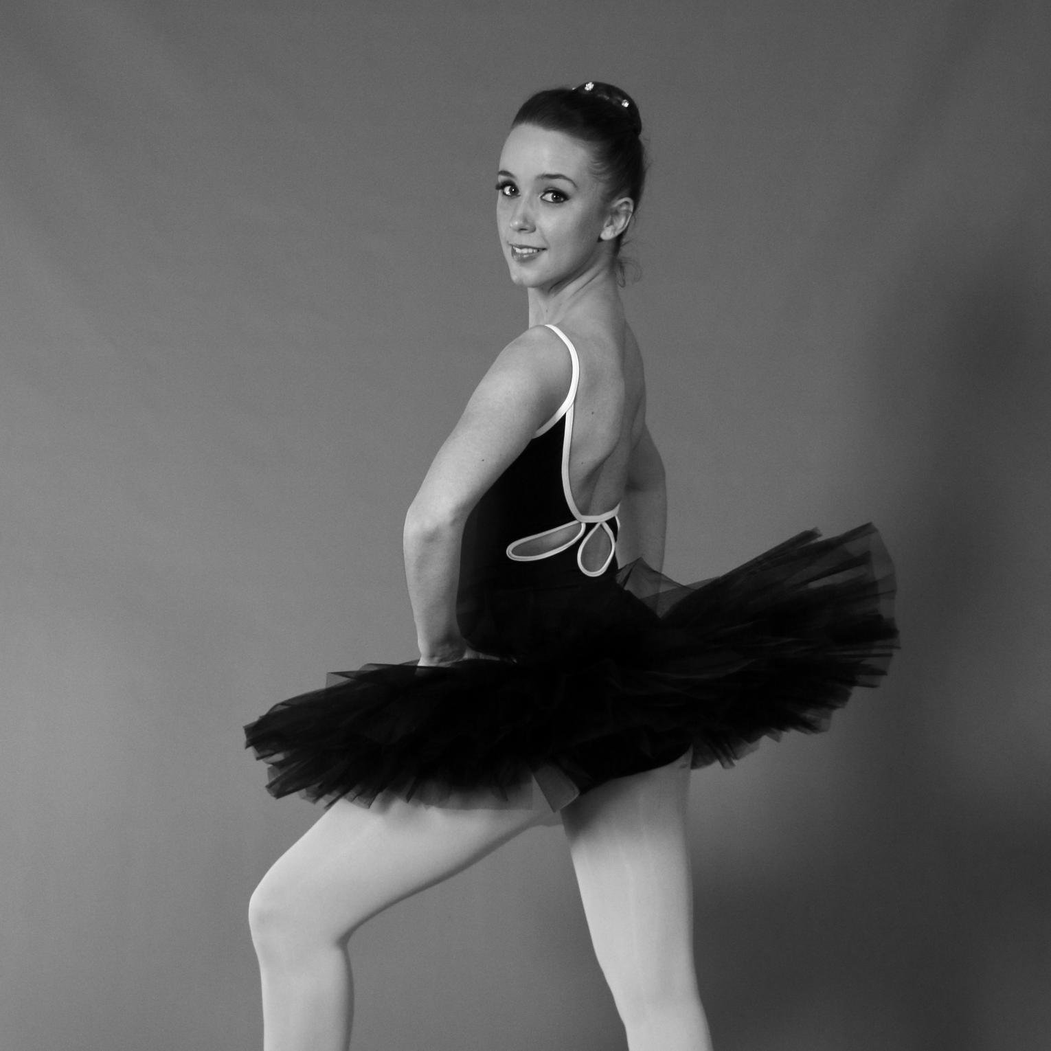 Studio and natural light photography and graphic design - portraits, dance, sport, wall art, weddings, landscape, property and advertising