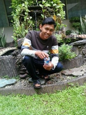 ronideron's profile picture. 