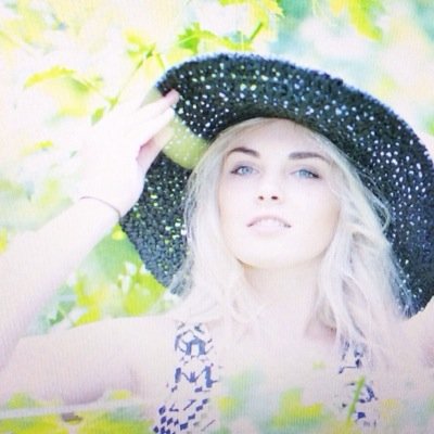 StraussAnine's profile picture. 