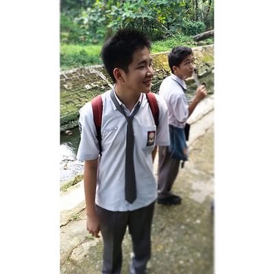 zesheng_'s profile picture. though i have a small eyes i will make you smile hi my name is chelson^^