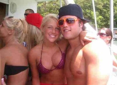 marc_wheaton's profile picture. 6'3 105kg Centre Forward                                              Oxford United F.C faithful!                         Helmick Rugby