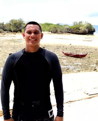 paoloawesome's profile picture. Sometimes I just want to give it all up and become a handsome billionaire.